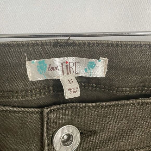 🟢Love, Fire Brown Distressed Jeans Size 11 - Picture 5 of 7